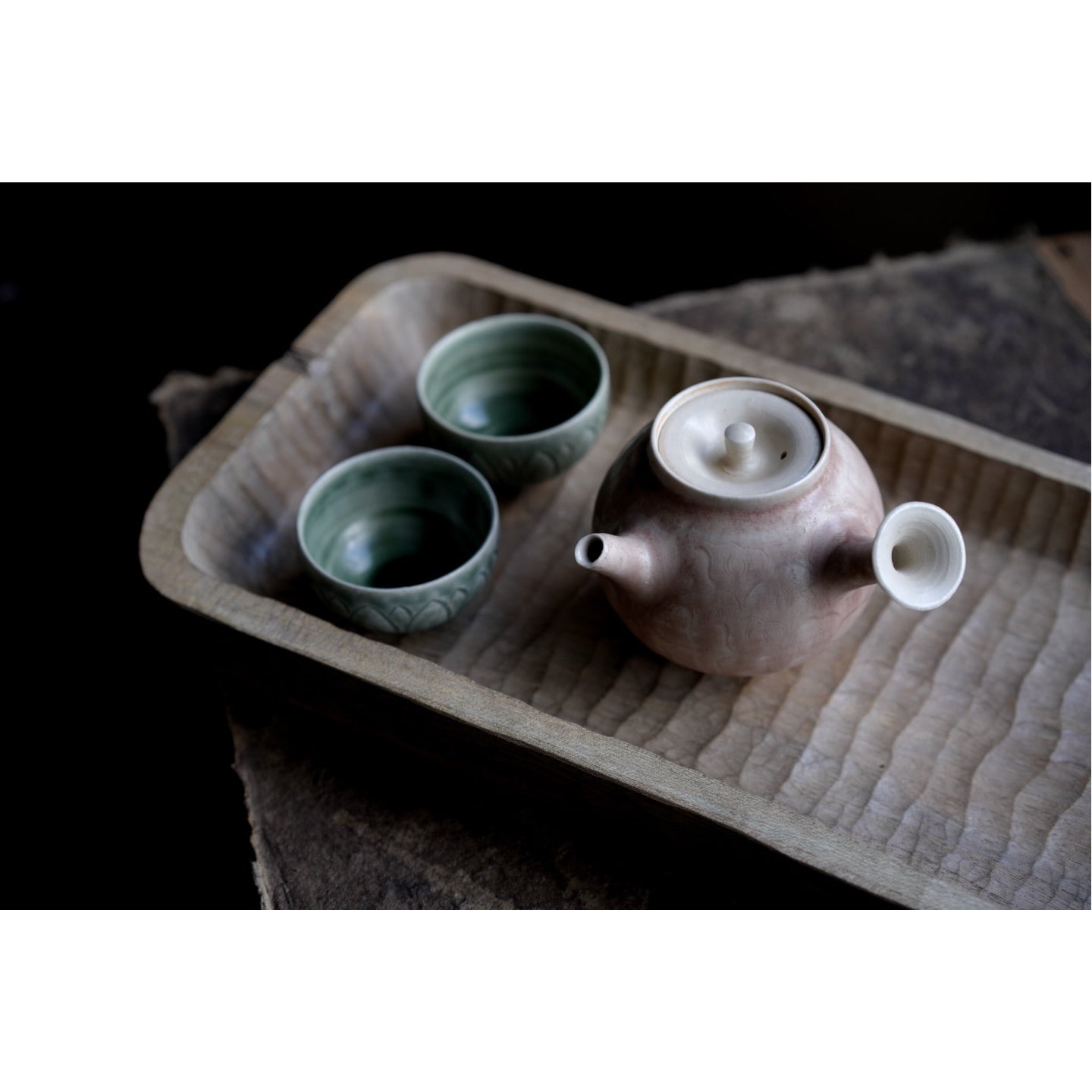 Handmade Kazuma Magari Red Porcelain Teapot, Japanese Kyusu